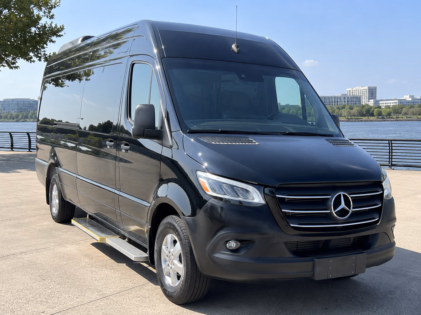 houston military base transfer and troop movement buses